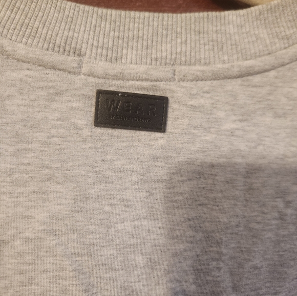 North Carolina Sweatshirt - Picture 4 of 6